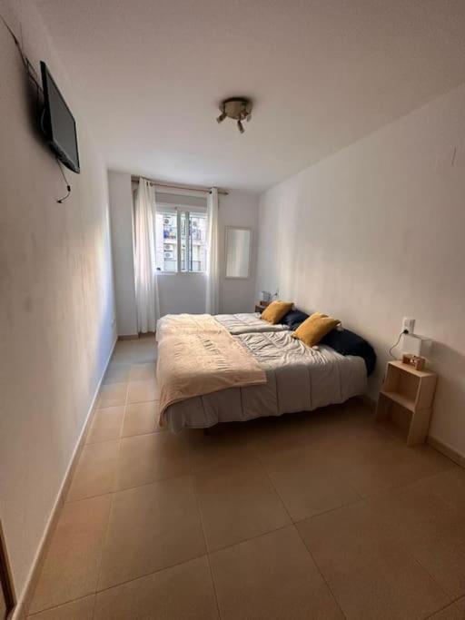 Piso En Gandia Apartment Bagian luar foto